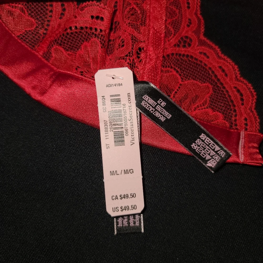 Victoria Secret - Picture 10 of 15